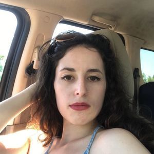 Meet your Posher, Danelle